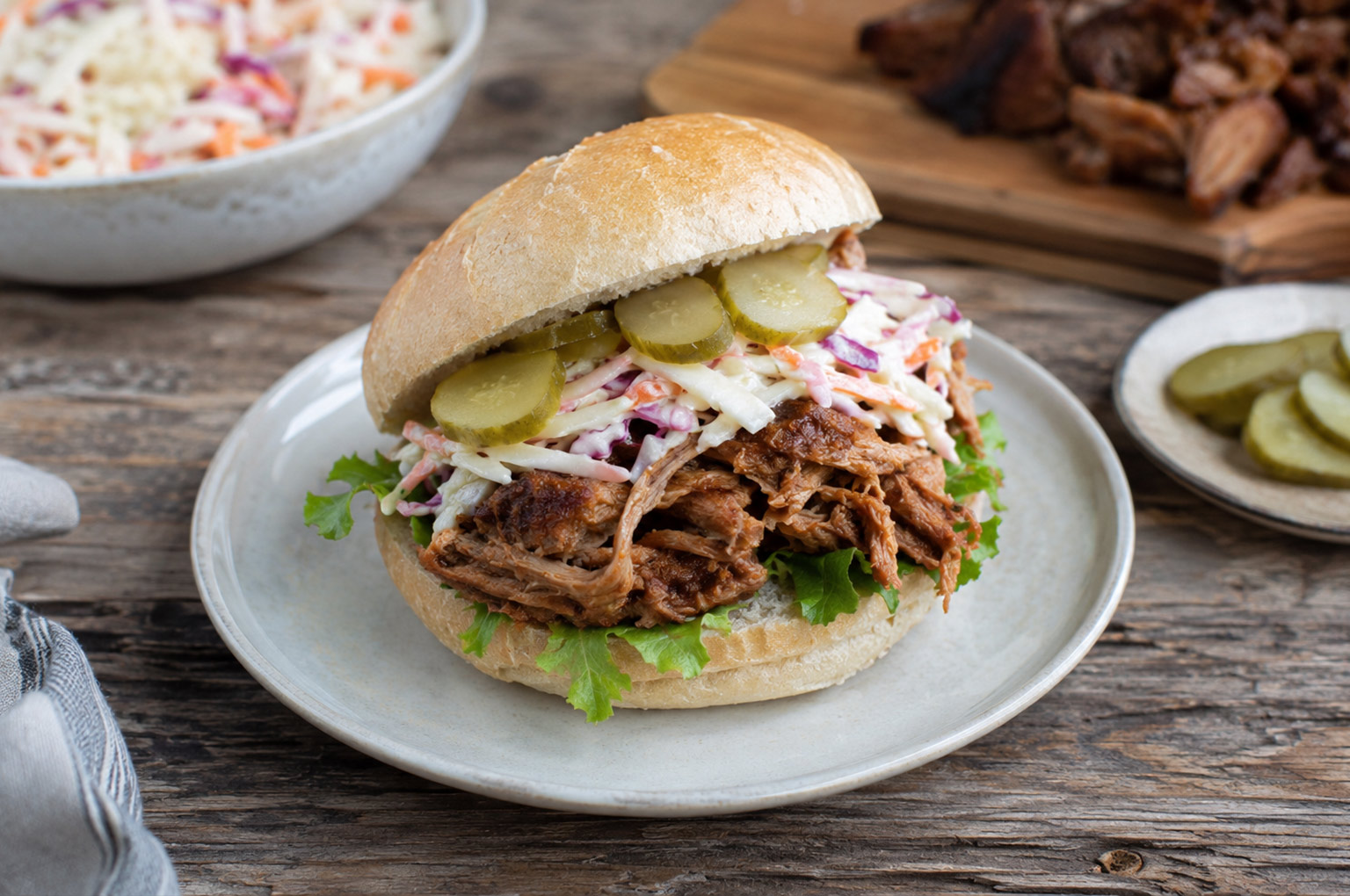 Pulled Pork Broodjes met Knapperige Koolsalade van VanStijns